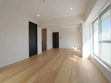 【東京都/渋谷区恵比寿西】日商岩井代官山マンション リビング・ダイニング