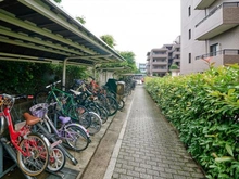 【東京都/港区三田】ファミールグラン三田伊皿子坂 駐輪場