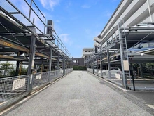 【東京都/町田市鶴間】ロッソレガーロ 敷地内：駐車場