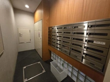 【東京都/港区麻布永坂町】コートアネックス麻布永坂 宅配BOX