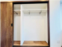 【東京都/渋谷区恵比寿】フリーディオ広尾南 洋室：洋室部分にはスライドドア式の収納スペースがございます。