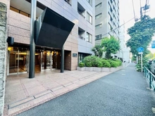 【東京都/渋谷区恵比寿】フリーディオ広尾南 エントランス