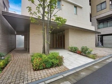 【東京都/台東区松が谷】デュオヴェール浅草WEST エントランス