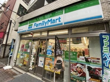 【東京都/北区滝野川】レーベンハイム板橋フィーリア ファミリーマート　板橋駅西口店（現地より約500m）