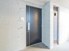 【東京都/千代田区岩本町】AXASXEBEC秋葉原 玄関