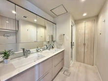 【東京都/江東区東雲】W Comfort Towers  EAST　 洗面室