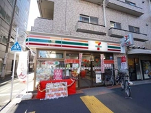 【東京都/文京区根津】イニシア文京根津 セブンイレブン根津駅前店（現地より約200m）
