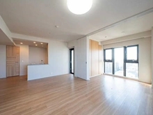 【東京都/中野区上鷺宮】プラウド上鷺宮 LDK：奥：洋室