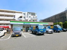 【東京都/世田谷区船橋】ヴィークグラン世田谷千歳船橋 さくらガーデン ファミリーマート　まるいし希望丘店（現地より約285m）：