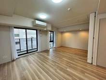 【東京都/千代田区神田東松下町】アルファグランデ千桜タワー 手前：LD　奥：洋室