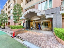 【東京都/文京区本郷】プラウド本郷 アプローチ