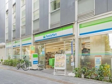 【東京都/板橋区清水町】THE ITABASHI　レジデンス ノース棟 ファミリーマート板橋本町駅北店（現地より約590m）