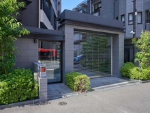 【東京都/文京区千駄木】プラウド文京千駄木 駐車場