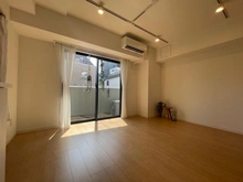 【東京都/台東区元浅草】ソルフィエスタ新御徒町 リビング・ダイニング