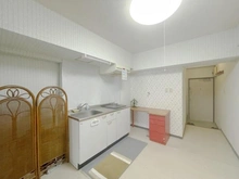 【東京都/文京区本郷】ライオンズマンション本郷 ダイニングキッチン：※家具調度品は価格に含まれません。