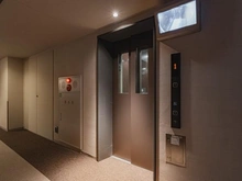 【東京都/文京区本郷】ブランズ本郷真砂 共用部：エレベーターホール