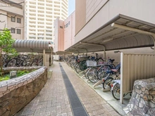 【埼玉県/川口市本町】スカイスクエア川口 駐輪場