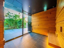 【東京都/千代田区神田駿河台】プラウド神田駿河台 ロビー