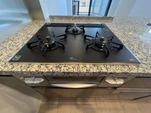 【東京都/文京区根津】イニシア文京根津 キッチン：ガスコンロ