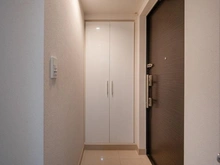 【東京都/千代田区神田神保町】ダイナシティ神保町 玄関