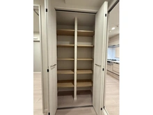 【東京都/足立区綾瀬】ライオンズマンション綾瀬第2 収納：廊下物入