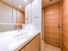 【東京都/文京区千駄木】オープンレジデンシア千駄木ヒルズ 洗面室