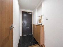 【埼玉県/蕨市中央】蕨パーク・ホームズ 玄関：※家具・調度品は販売価格に含まれておりません