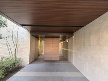 【埼玉県/蕨市錦町】オハナ蕨錦町 エントランス