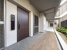 【埼玉県/川口市並木】エステムコート川口並木サウスガーデン 玄関