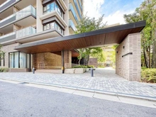 【埼玉県/川口市飯塚】プラウドタワー川口 エントランス