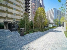 【埼玉県/川口市飯塚】プラウドタワー川口 敷地内