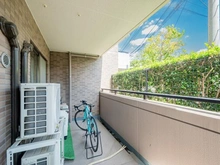 【埼玉県/蕨市塚越】コスモ蕨エクセラ バルコニー