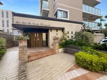 【埼玉県/川口市西川口】グローベルザ・ガーデン川口 エントランス