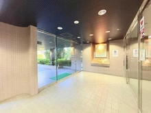 【埼玉県/戸田市下前】グレース・コート戸田公園 エントランス