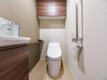 【埼玉県/川口市栄町】プラウドタワー川口クロス トイレ