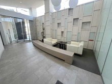 【神奈川県/川崎市高津区二子】プラウド二子新地 エントランス