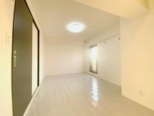 【神奈川県/川崎市高津区下作延】クイーンハイツ久地 洋室：約9.0帖