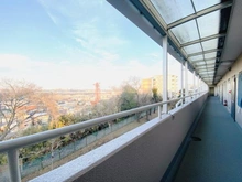 【神奈川県/川崎市高津区下作延】クイーンハイツ久地 共用廊下