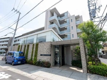 【神奈川県/川崎市高津区二子】プラウド二子新地 外観