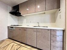 【神奈川県/川崎市中原区上小田中】クレッセント武蔵新城イースト キッチン