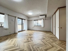 【神奈川県/川崎市中原区上小田中】クレッセント武蔵新城イースト リビング・ダイニング