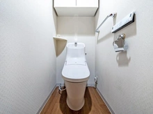 【神奈川県/川崎市高津区北見方】クレッセント二子多摩川4 トイレ