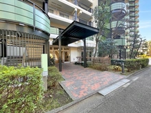 【神奈川県/川崎市高津区久本】パークシティ溝の口 E棟 エントランス