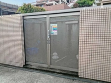 【神奈川県/川崎市高津区久地】エル・サフィーロ25 ゴミ置場