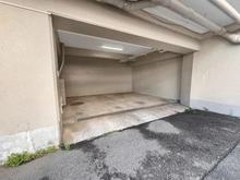 【神奈川県/川崎市高津区新作】キャッスル梶が谷 駐車場：駐車場空き無　（13,500円/月）
