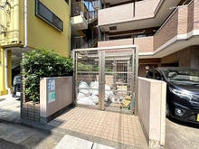 【神奈川県/横浜市鶴見区潮田町】ナイスパークコート鶴見潮田 ゴミ置き場