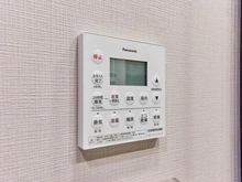 【神奈川県/川崎市高津区久本】プラウド溝の口イースト 浴室乾燥機操作パネル