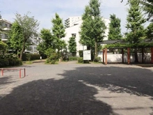 【神奈川県/川崎市高津区久本】プラウド溝の口イースト  パークシティ溝の口プレイロット（現地より約80m）：