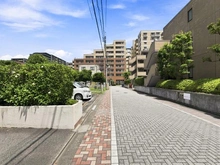 【東京都/府中市是政】コープ野村府中是政 外観
