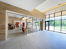【神奈川県/川崎市高津区二子】ドレッセ二子新地 ガーデンコート ラウンジ